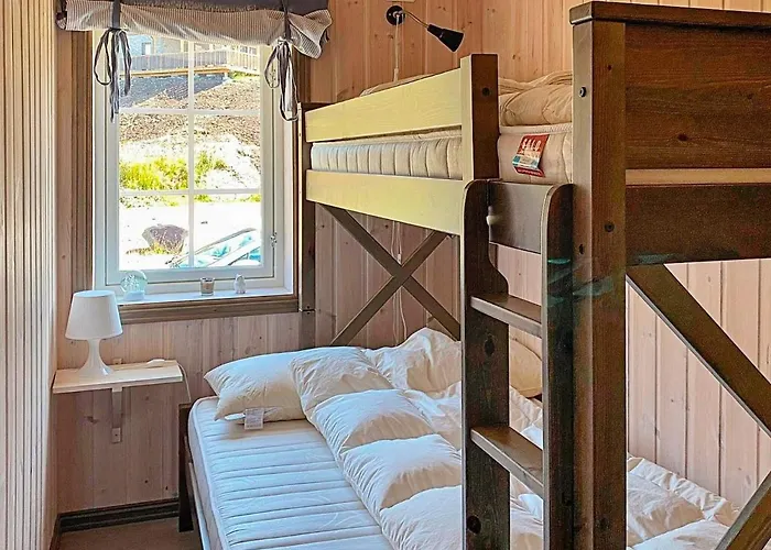 10 Person In Rauland-by Traum